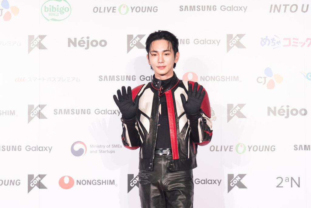 【PHOTO】SHINee KEYがレッドカーペットに登場|KCON JAPAN 2024 2 【PHOTO】SHINee KEYがレッドカーペットに登場|KCON JAPAN 2024 K-POP