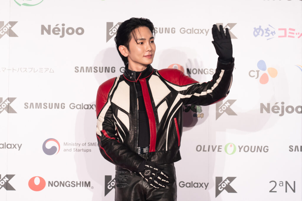 【PHOTO】SHINee KEYがレッドカーペットに登場|KCON JAPAN 2024 1 【PHOTO】SHINee KEYがレッドカーペットに登場|KCON JAPAN 2024 K-POP