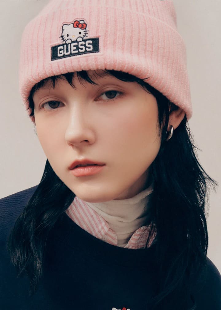 【韓国GUESS×ハローキティコラボ！】秋に使えるファッションアイテムを紹介 GUESS