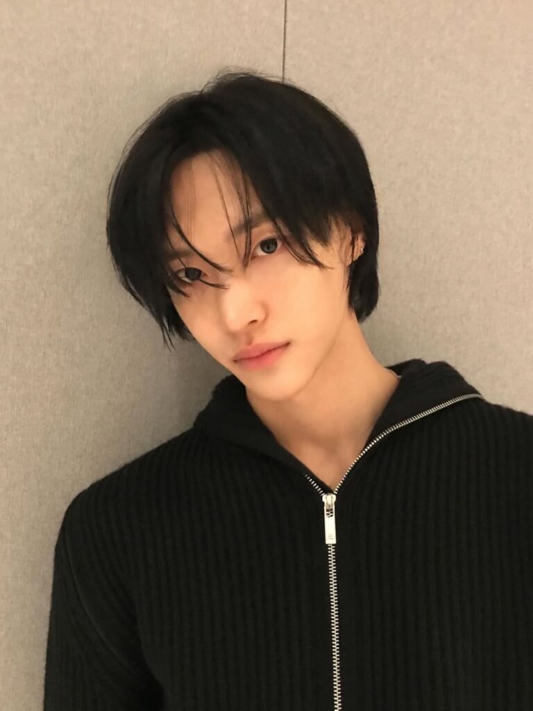 【鋭い目つきで睨まれたい♡】気づいたら夢中になってる“ネコ顔イケメン”の韓国アイドル5選！ ENHYPEN