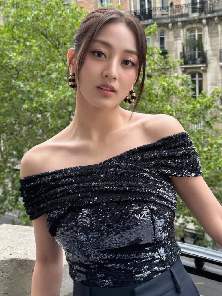 【“ブタみたいな女”と罵声を浴びせられたことも…】過酷なダイエットに大成功した韓国アイドル4選 1 【“ブタみたいな女”と罵声を浴びせられたことも…】過酷なダイエットに大成功した韓国アイドル4選 ATEEZ