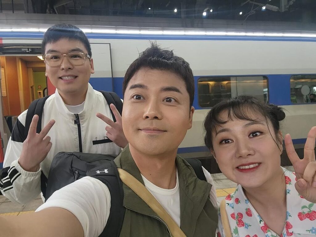 【カップルのようにスキンシップ】BoAが泥酔でライブ配信「イメージが完全に崩壊」 BoA